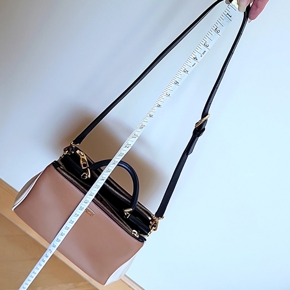 DOLCE & GABBANA Medium size two tone Tan and Mocha satchel - Picture 14 of 16
